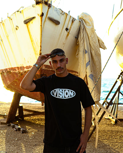 CLASSIC OVERSIZED OLDSCHOOL BLACK.